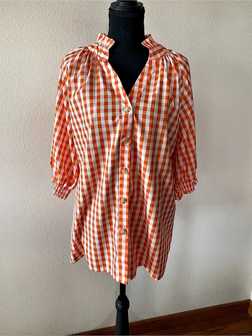 Women’s Gingham Button Down Blouse in Orange & White Size Medium